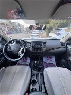 میتسوبیشی L200